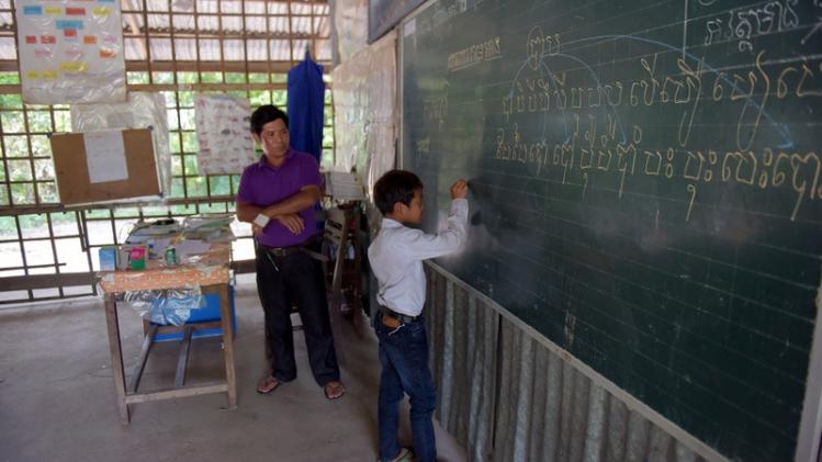 CAMBODIA-POLITICS-VOTE-EDUCATION-ECONOMY
