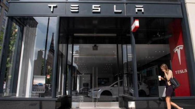 Tesla reste une entreprise cotée en bourse