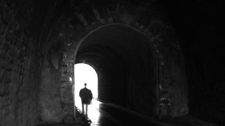 Near-Death-Experience_Illustration