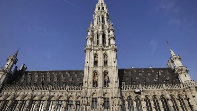 BELGIUM BRUSSELS GREENPEACE ACTION GRAND PLACE