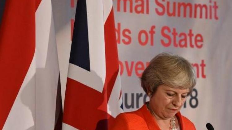 La presse britannique évoque l'"humiliation" de Theresa May à Salzbourg
