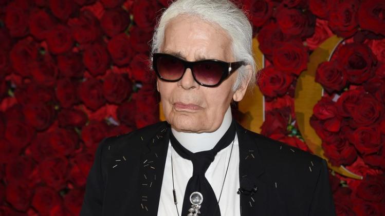 Karl lagerfeld sales sans lunettes