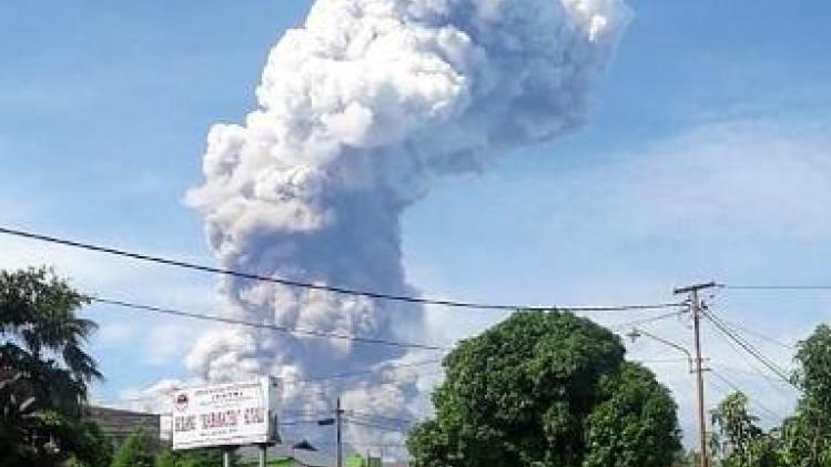 L'île indonésienne de Célèbes également frappée par une éruption volcanique