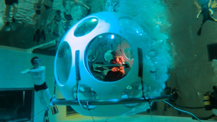 alice - Credit- ARNO PARTISSIMO-8