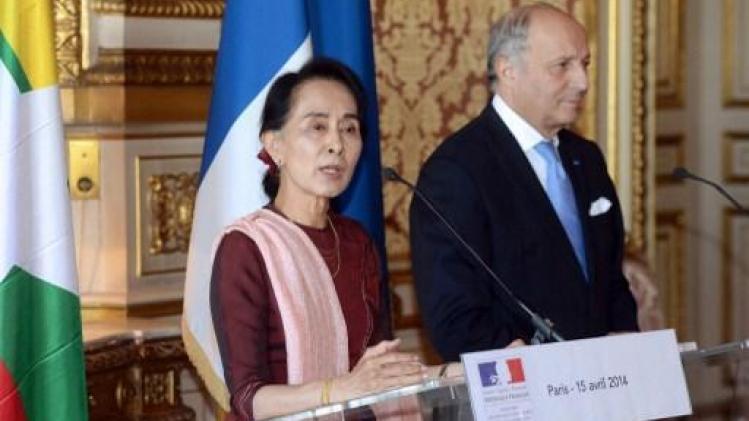 Paris va retirer sa citoyenneté d'honneur à Aung San Suu Kyi