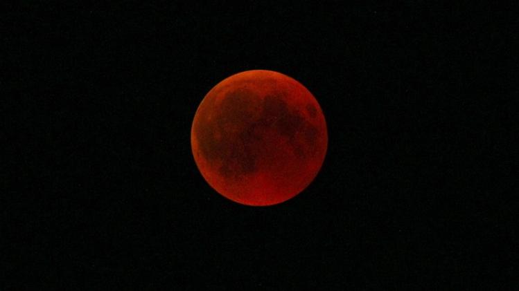 Germany witnesses longest 'blood moon' of the century