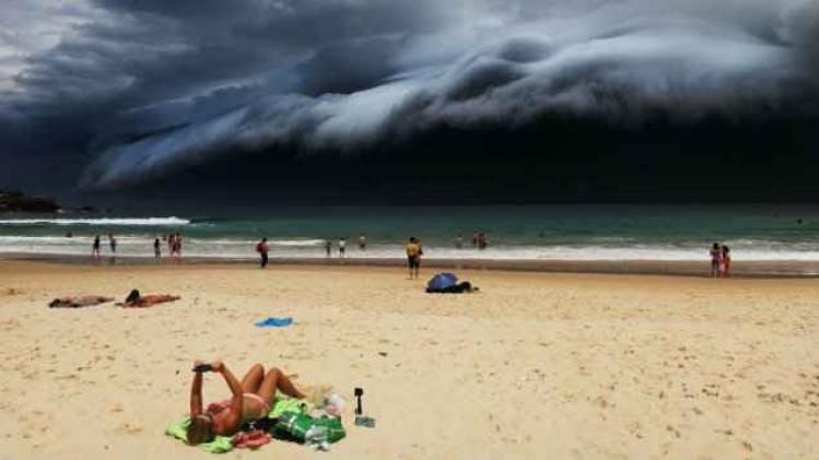 -® Rohan Kelly - Storm Front on Bondi Beach