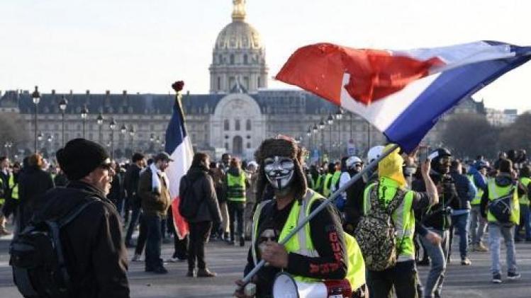 France: les "gilets jaunes" manifestent pour marquer trois mois de contestation sociale