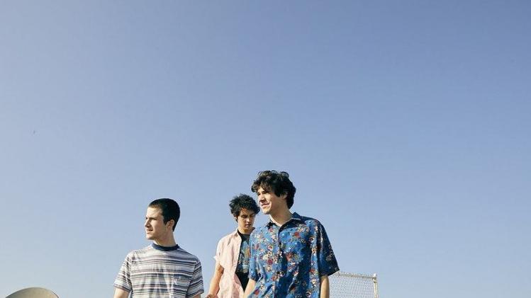 1200px-Wallows_Approved_Press_Photo_from_Warner_Music_Atlantic.jpg