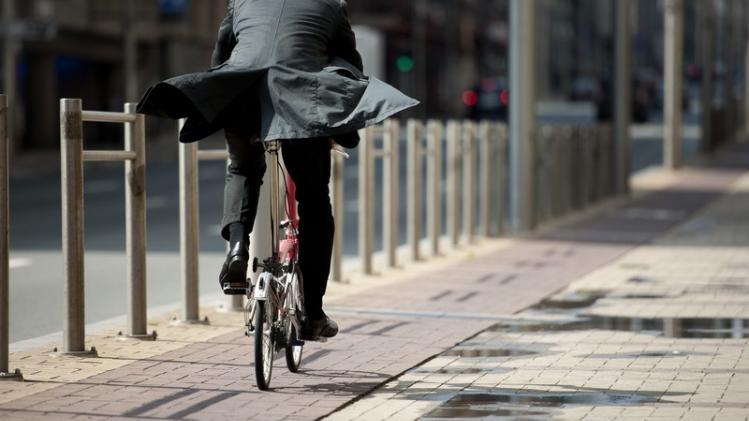 BELGIUM - Man cycling on a cycle path