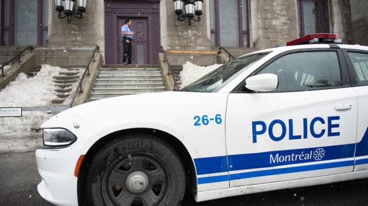 Montreal priest stabbed during mass, hospitalized