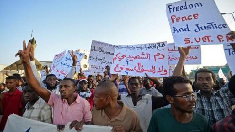 Soudan: les chefs de la contestation regrettent la suspension des discussions