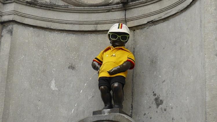 Bruxelles s'habille de la couleur du maillot jaune pour le Grand depart du tour de France