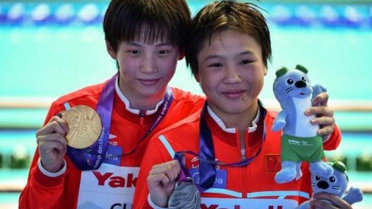 A 13 ans, les Chinoises Chen Yuxi et Lu Wei gagnent l'or et l'argent du plongeon à 10 m