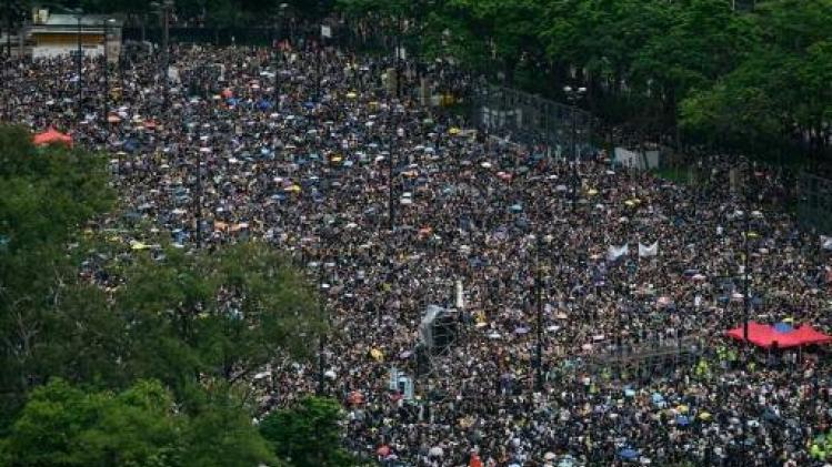 Nouvelle manifestation de masse pacifique à Hong Kong