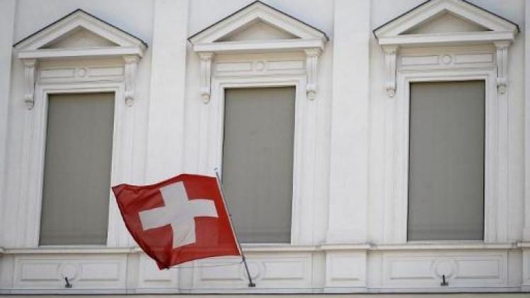 L'UE retire la Suisse de sa liste des paradis fiscaux