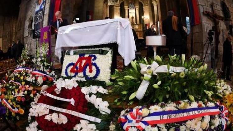 Champions et anonymes aux obsèques de Raymond Poulidor