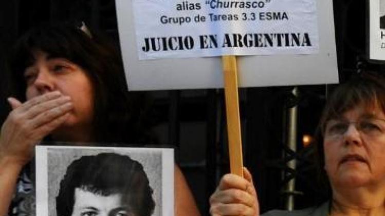 Dictature argentine: l'ex-policier Mario Sandoval extradé par la France vers Buenos Aires