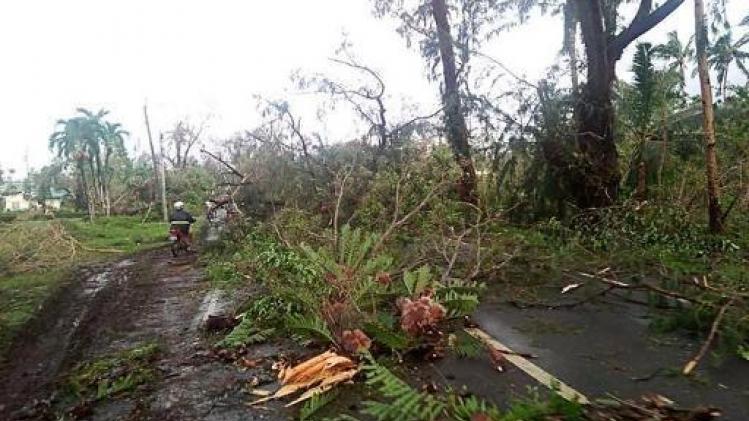 Le typhon aux Philippines a fait au moins 16 morts