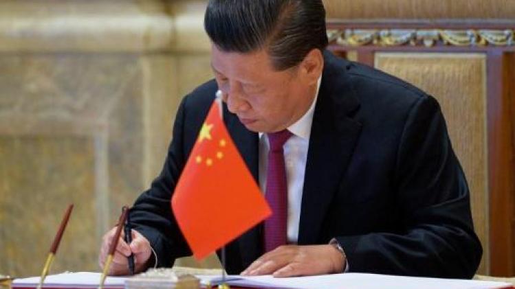 La situation est "grave", l'épidémie "s'accélère", avertit Xi Jinping
