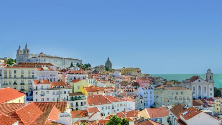 city-lisbon-houses-portugal-9253