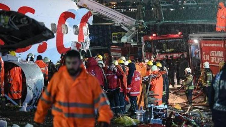 Accident d'avion à Istanbul: trois morts, 179 blessés