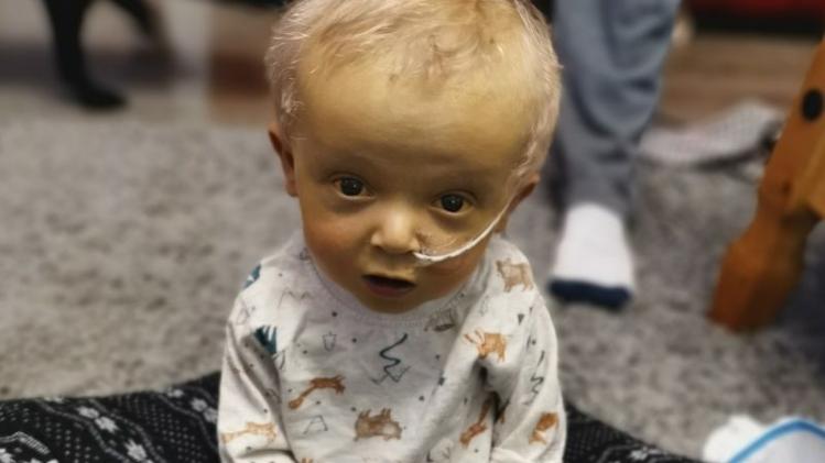 41804142_158289097733015_updates