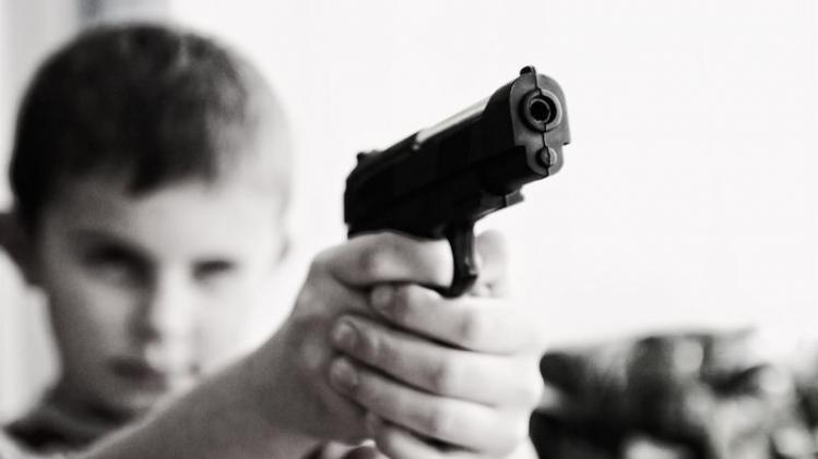 weapon-violence-children-child-52984