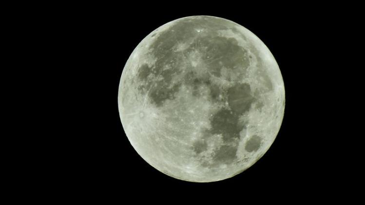 Mexico: Penumbral eclipse of the Moon