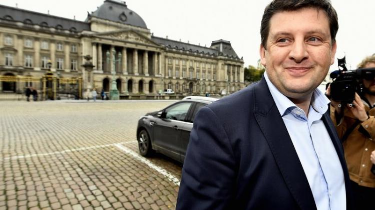 POLITICS ELECTIONS AFTERMATH KING CONSULTATIONS CROMBEZ