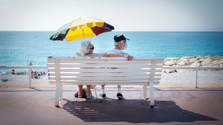 FRANCE - SENIOR - PROTECTION HEATWAVE AND COVID 19- 2ND WAVE-  NICE - 2 AUGUST 2020FRANCE -  SENIOR - PROTECTION CANICULE ET COVID 19- 2EME VAGUE-  NICE  - 2 AOUT 2020