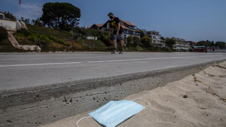 US-HEALTH-VIRUS-MASKS