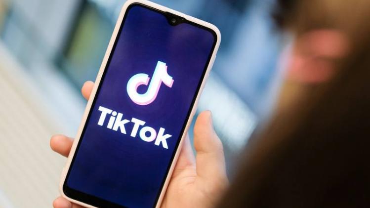 Trump says he has approved an Oracle deal for TikTok