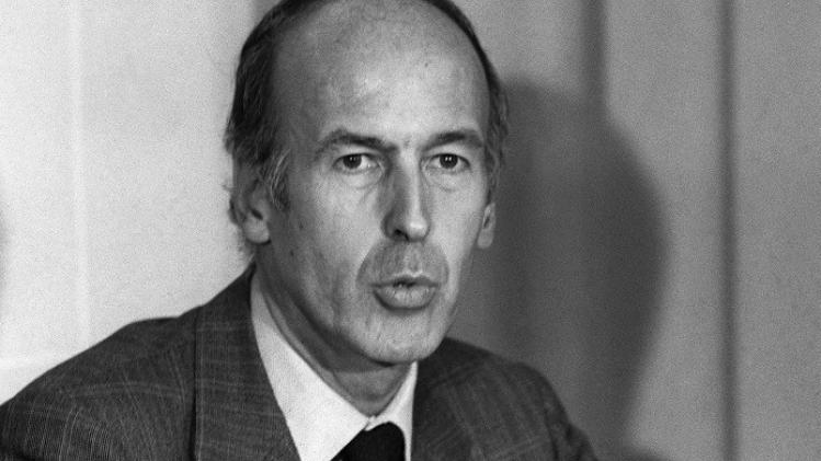 GISCARD D'ESTAING-PORTRIAT