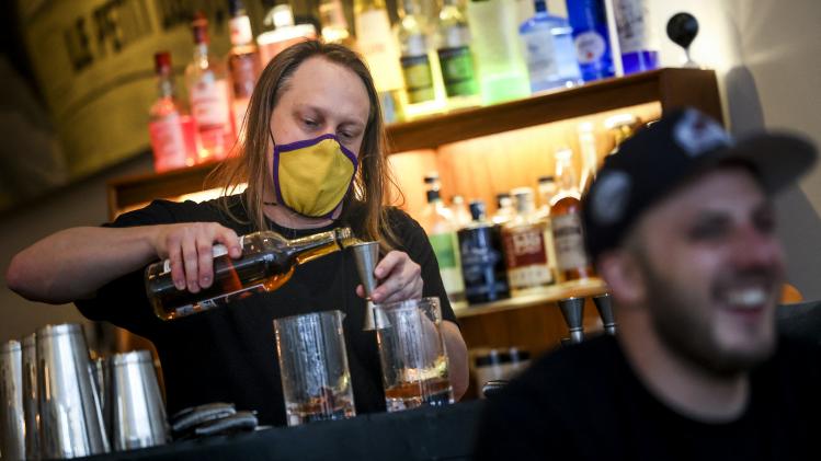 As Colorado Restaurants Open To 100% Capacity, Denver Bar Only Allows Vaccinated Patrons Inside