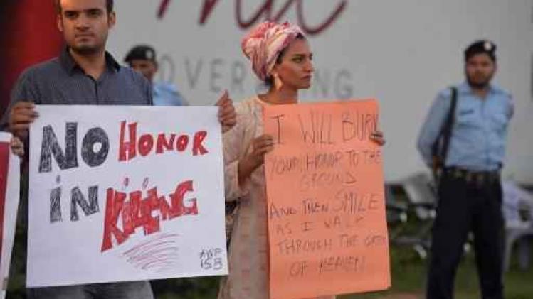 Le Pakistan va revoir ses lois contre les crimes d'"honneur" et les viols