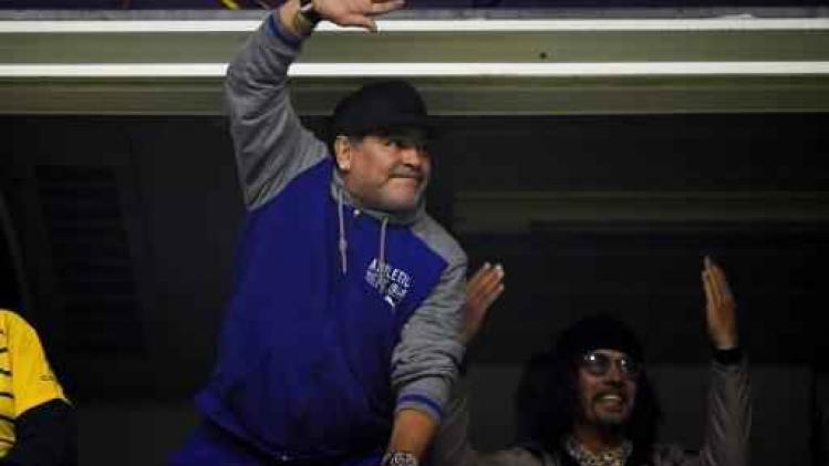 Séisme en Italie - Maradona participera au "match de la paix" à l'initiative du pape François