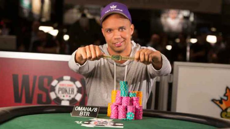 phil-ivey-bracelet-wsop