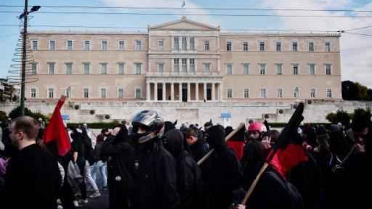 La Grèce adopte une mesure sociale, malgré l'inquiétude des créanciers