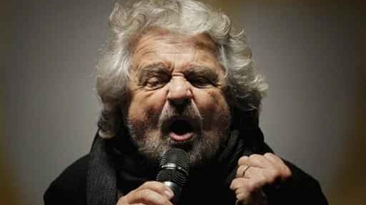 Italie: le leader populiste Beppe Grillo accuse les journalistes de désinformation