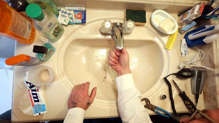 Plumber Install Water Saving Devices In Home