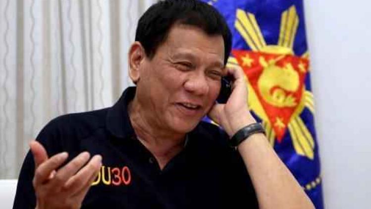 Donald Trump invite le président philippin Duterte à Washington