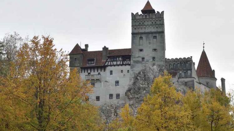 ROMANIA-DRACULA-BRAN-CASTLE-FEATURE