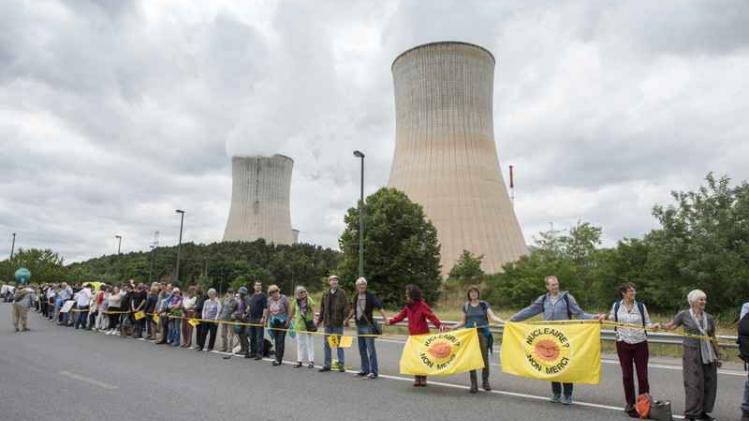 TIHNAGE NUCLEAR PROTEST HUMAN CHAIN