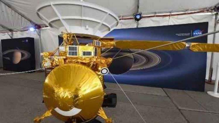 La sonde américaine Cassini a émis son dernier message en plongeant vers Saturne
