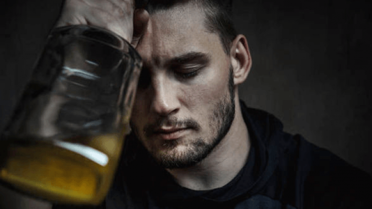 Le "binge drinking" et ses effets sur le cerveau des jeunes