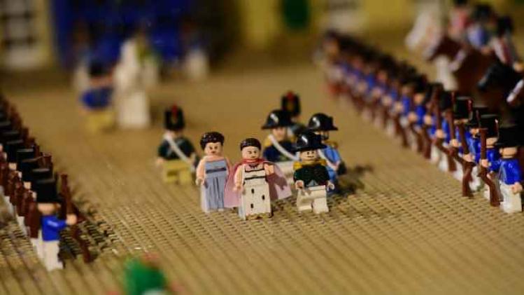 La bataille de Waterloo commémorée avec des briques Lego