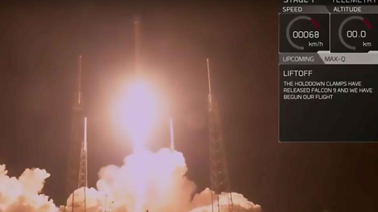SpaceX launches secretive Zuma mission