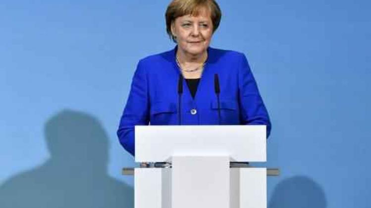 Allemagne: critiques au sein du SPD contre l'accord avec Merkel