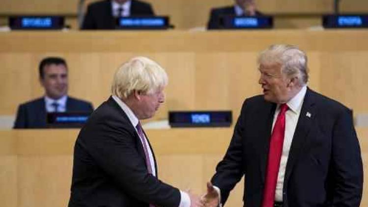 Boris Johnson invite le Royaume-Uni à accueillir Trump